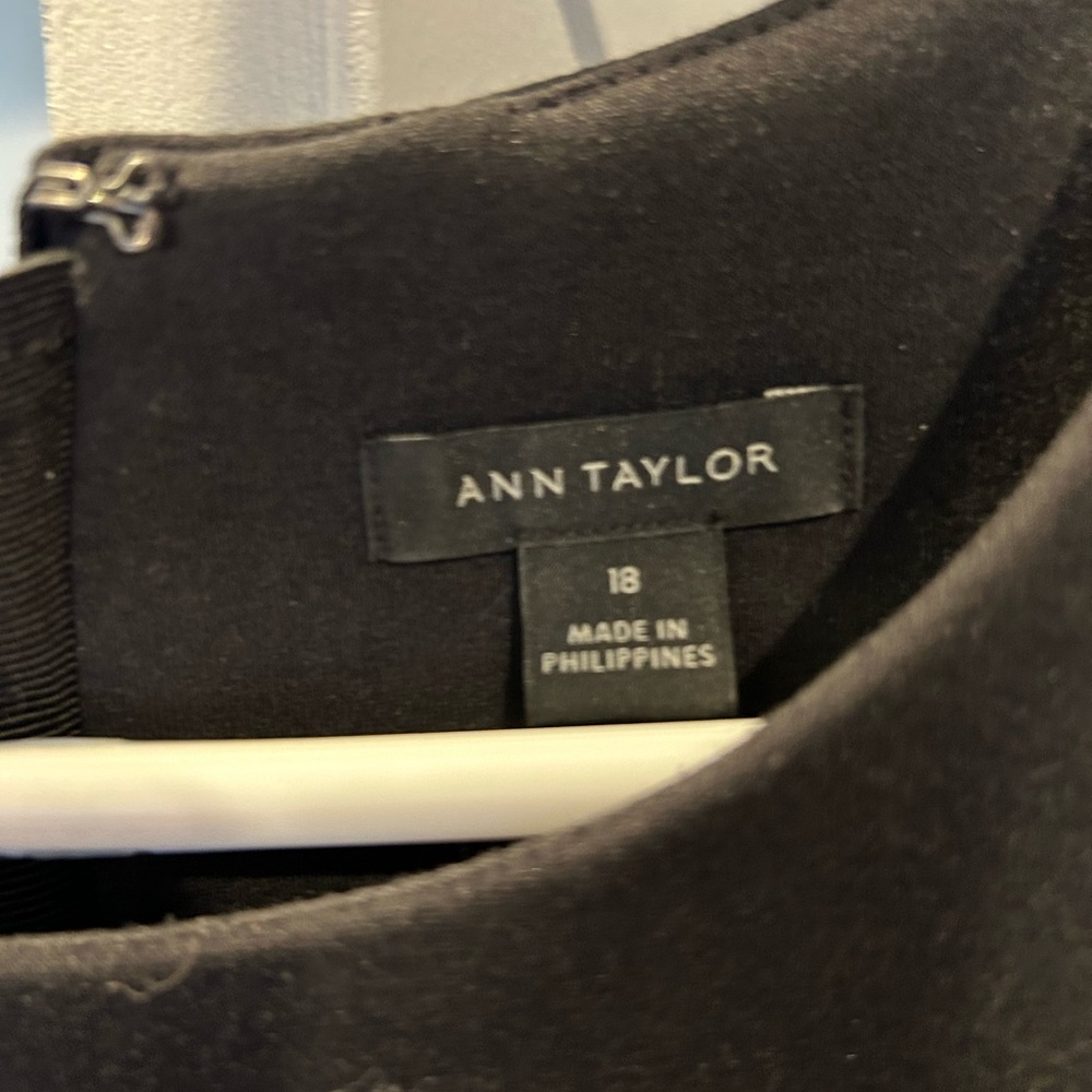 Ann Taylor Black Dress